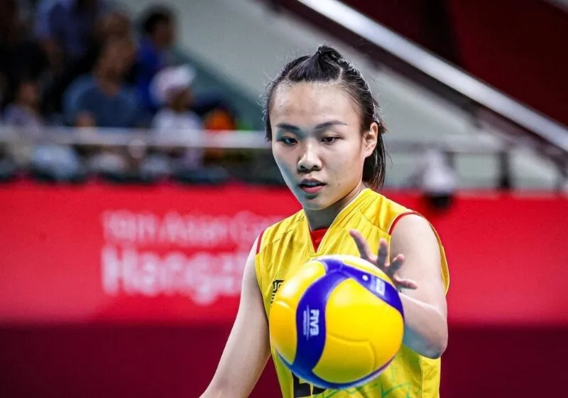 Trần Tú Linh bóng chuyền sinh năm bao nhiêu?