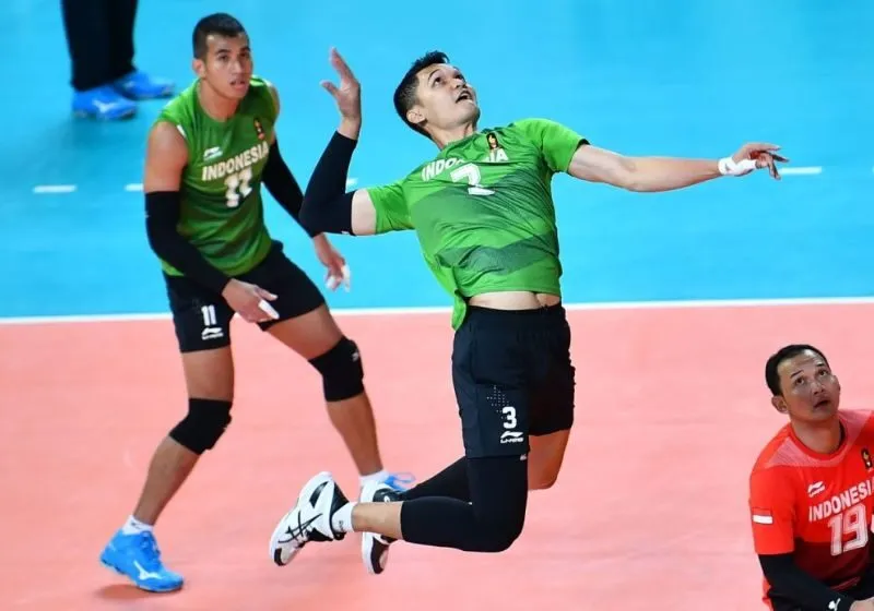 chơi bóng chuyền có cao không